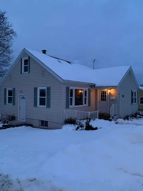 Dodgeville, WI 53533,518 W Division St