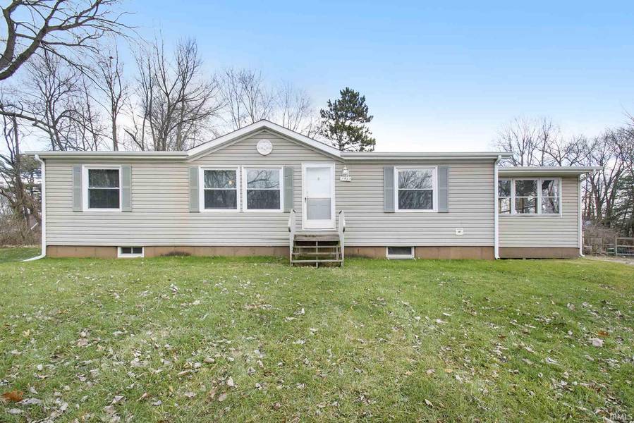 7737 N Vaughn Lane, New Carlisle, IN 46552