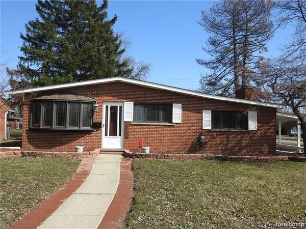 Clinton Township, MI 48035,35508 Silvano