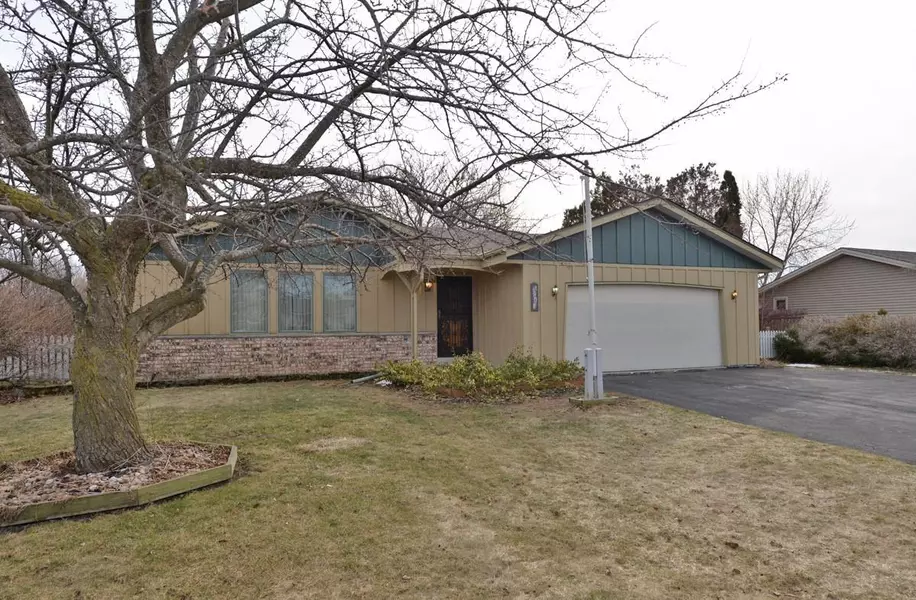 6737 Ranger Dr, Mount Pleasant, WI 53406