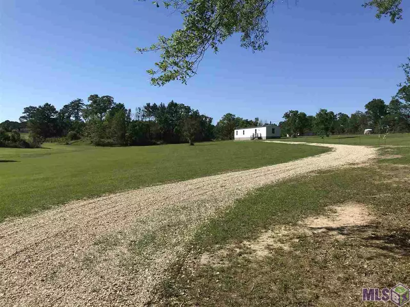 6154 UPPER C C RD, Clinton, LA 70722