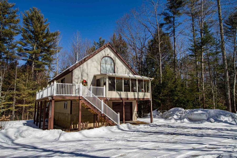 123 St. Moritz ST, Moultonborough, NH 03254