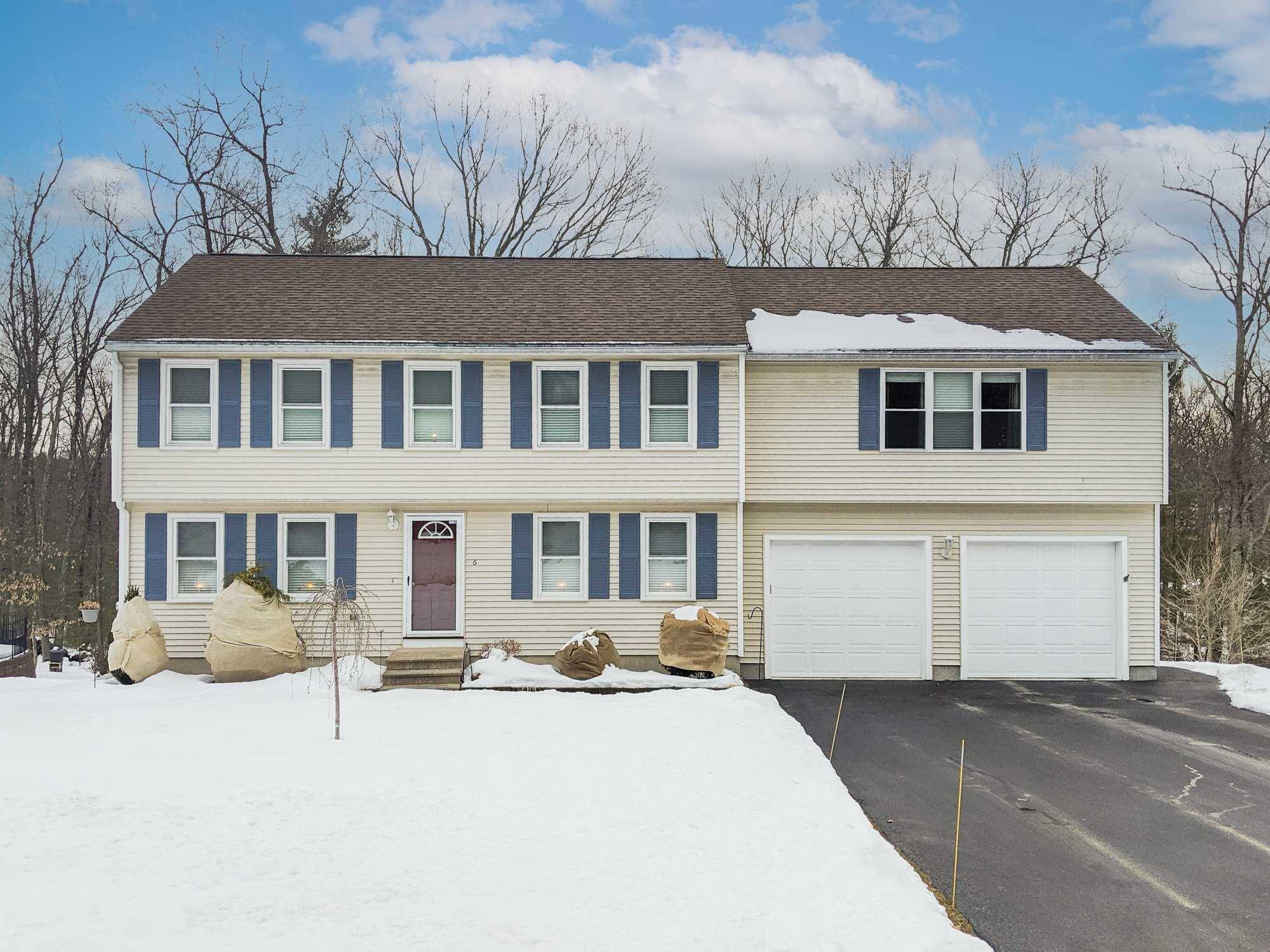 6 St Francis PL, Hudson, NH 03051