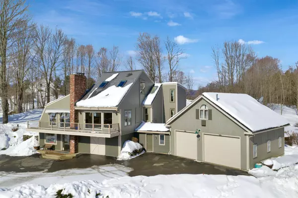 379 Guild Hill RD, Waterbury, VT 05677