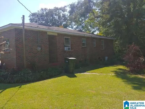 Sylacauga, AL 35150,408 ROBERT E LAWSON STREET