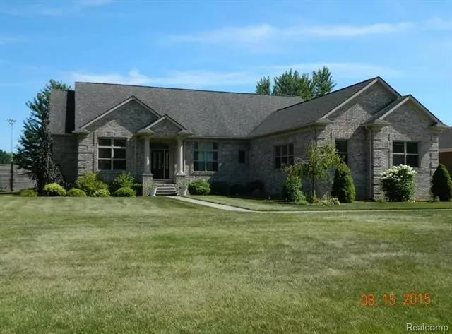 23609 Parke Lane, Grosse Ile, MI 48138