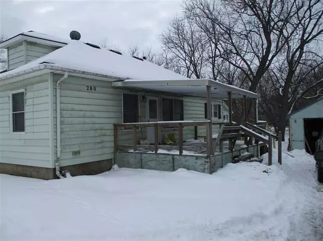 200 S RAWLEIGH, Owosso, MI 48867