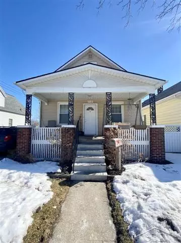 713 S JACKSON, Bay City, MI 48708