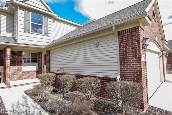 Genoa Twp, MI 48843,4716 SUMMER RIDGE DR