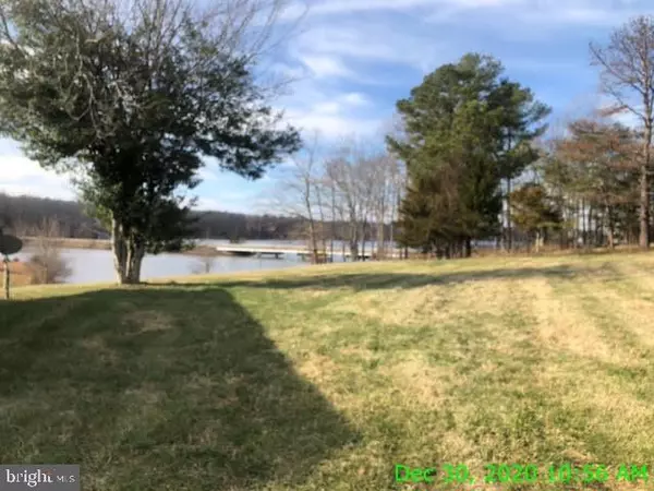 Spotsylvania, VA 22551,6115 LAKE FRONT WAY