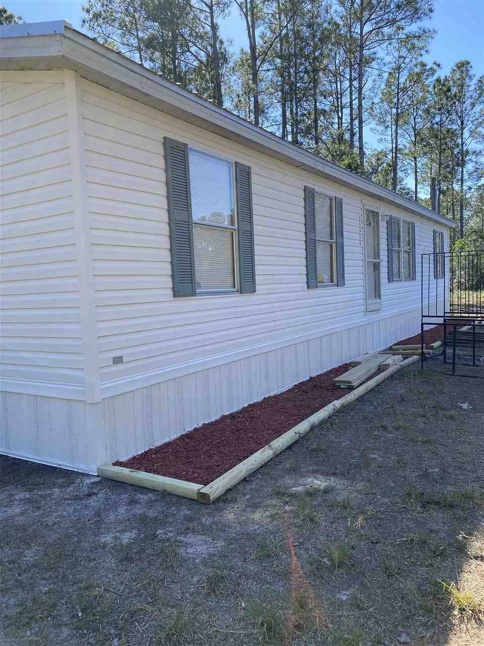 10600 Baylor Ave, Hastings, FL 32145