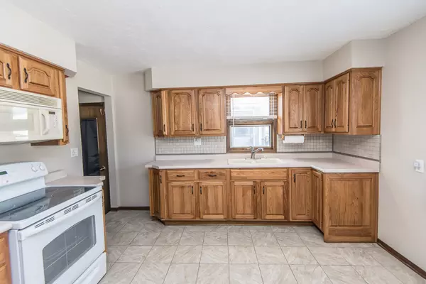 Butler, WI 53007,12719 W Peck Pl