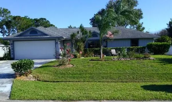 1434 SW Glastonberry AVE, Port Saint Lucie, FL 34953