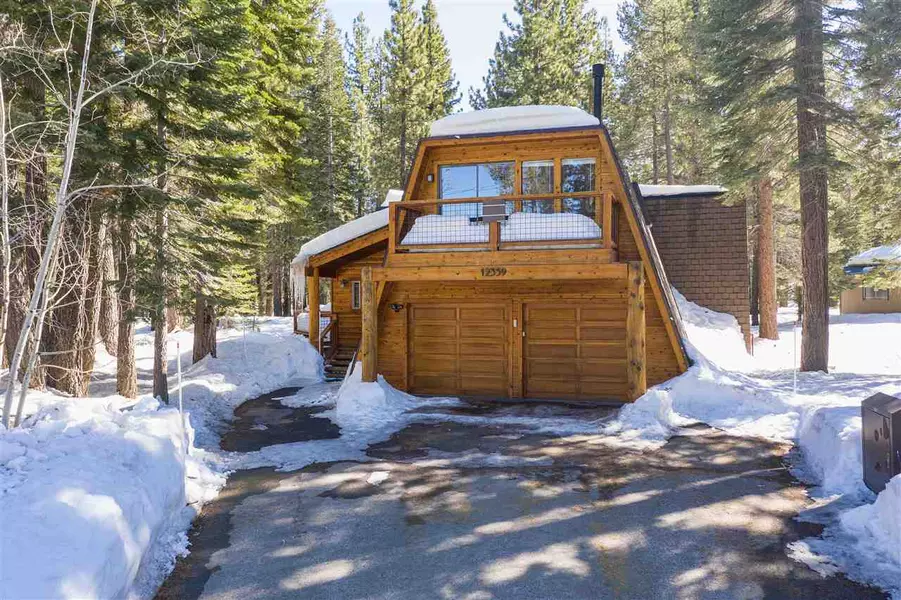 12359 Hillside Drive, Truckee, CA 96161