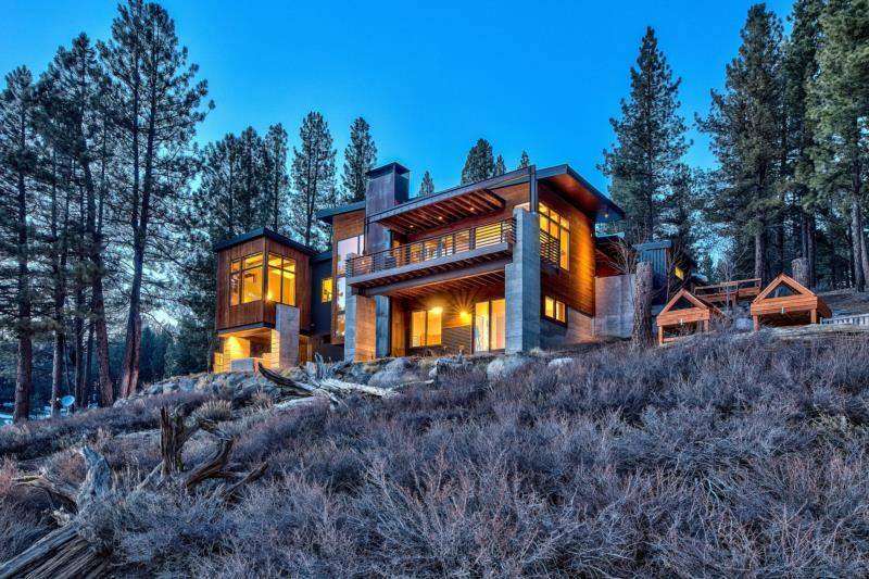14761 Dry Creek Court, Truckee, CA 96161