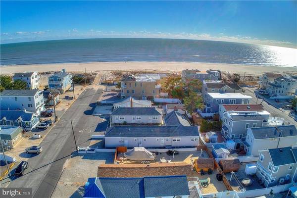 124 E 17TH ST #1, Ship Bottom, NJ 08008