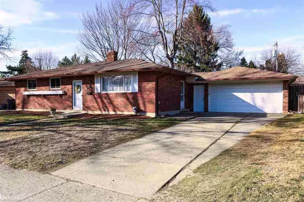 Clinton Township, MI 48035,36824 Woodingham St