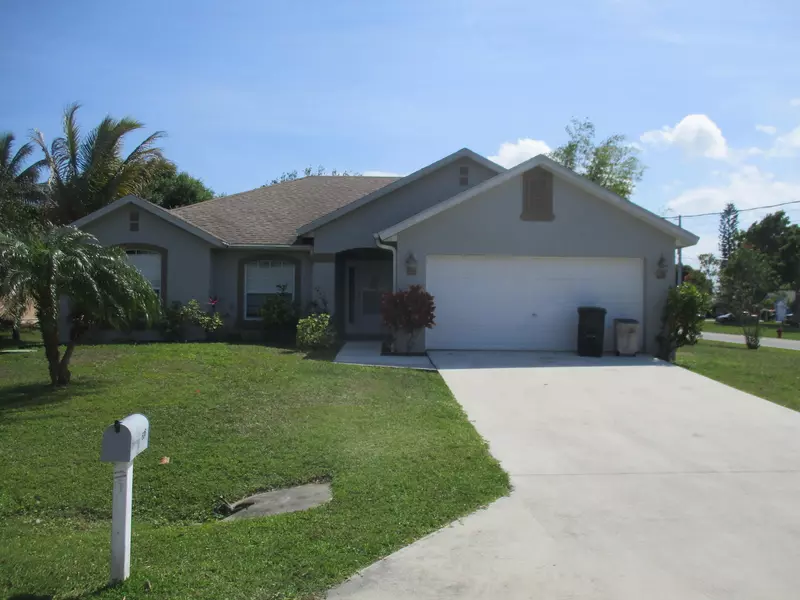 606 Ash ST, Port Saint Lucie, FL 34952