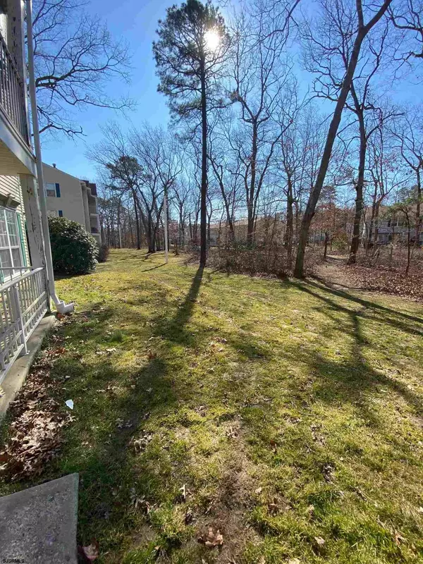 Galloway Township, NJ 08205,46 Iroquois Dr #46