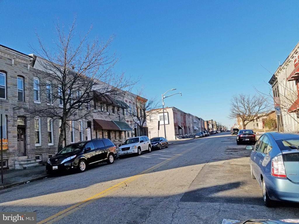 Baltimore, MD 21213,1818 E FEDERAL ST