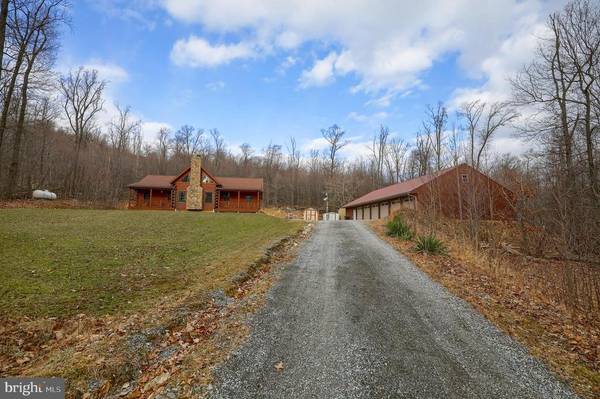 Hellam, PA 17406,5215 SNYDER LN