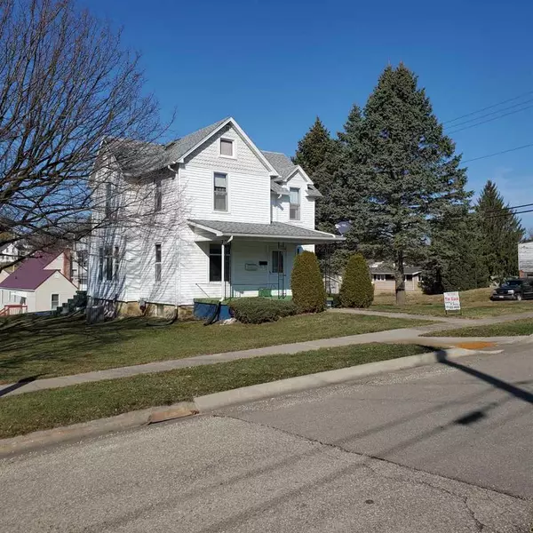 367 S Washington St, Lancaster, WI 53813