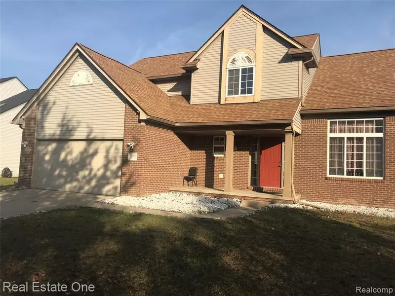 39282 NOTTINGHAM Drive, Romulus, MI 48174 6316