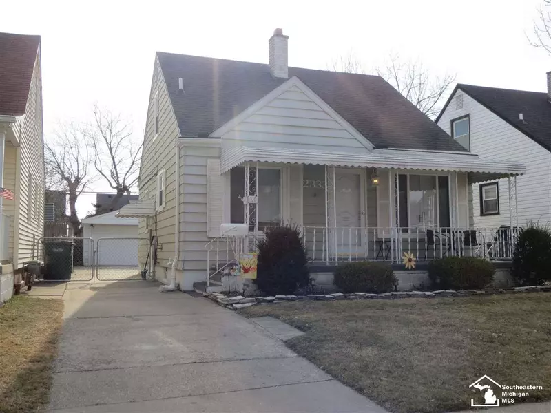 2333 Detroit, Lincoln Park, MI 48146