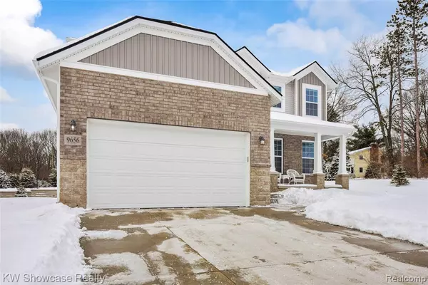 Brighton, MI 48116,9656 WILLOW OAK Drive