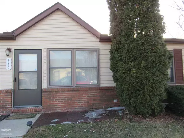 Clinton Township, MI 48035,23632 Cottrell St.