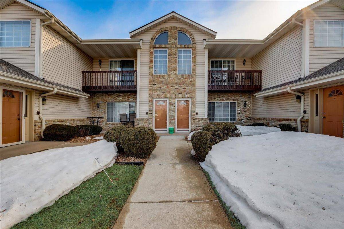 Sturtevant, WI 53177,1701 Wisconsin St