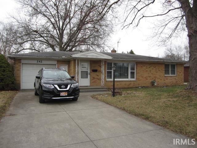 242 Homan Avenue, Elkhart, IN 46516-5061