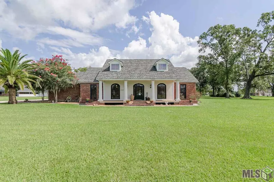 16437 RONNIE RD, Prairieville, LA 70769