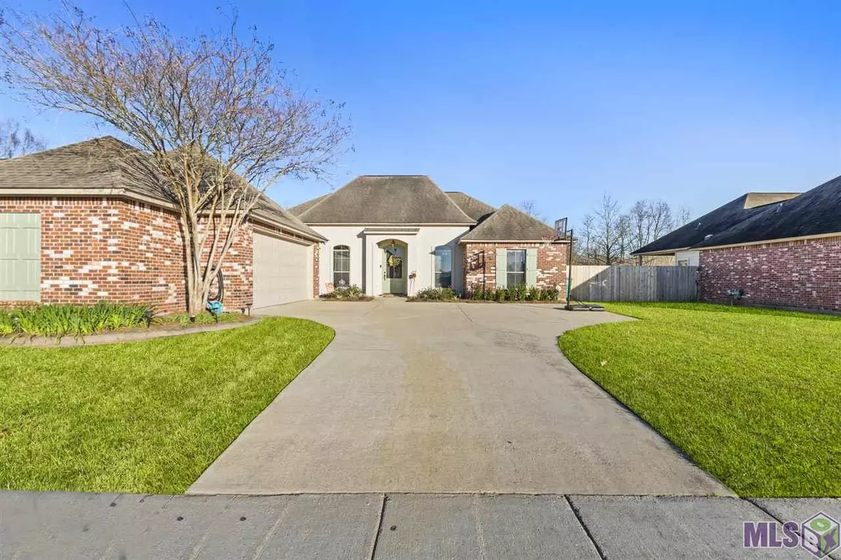 Zachary, LA 70791,7284 LAKELAND DR