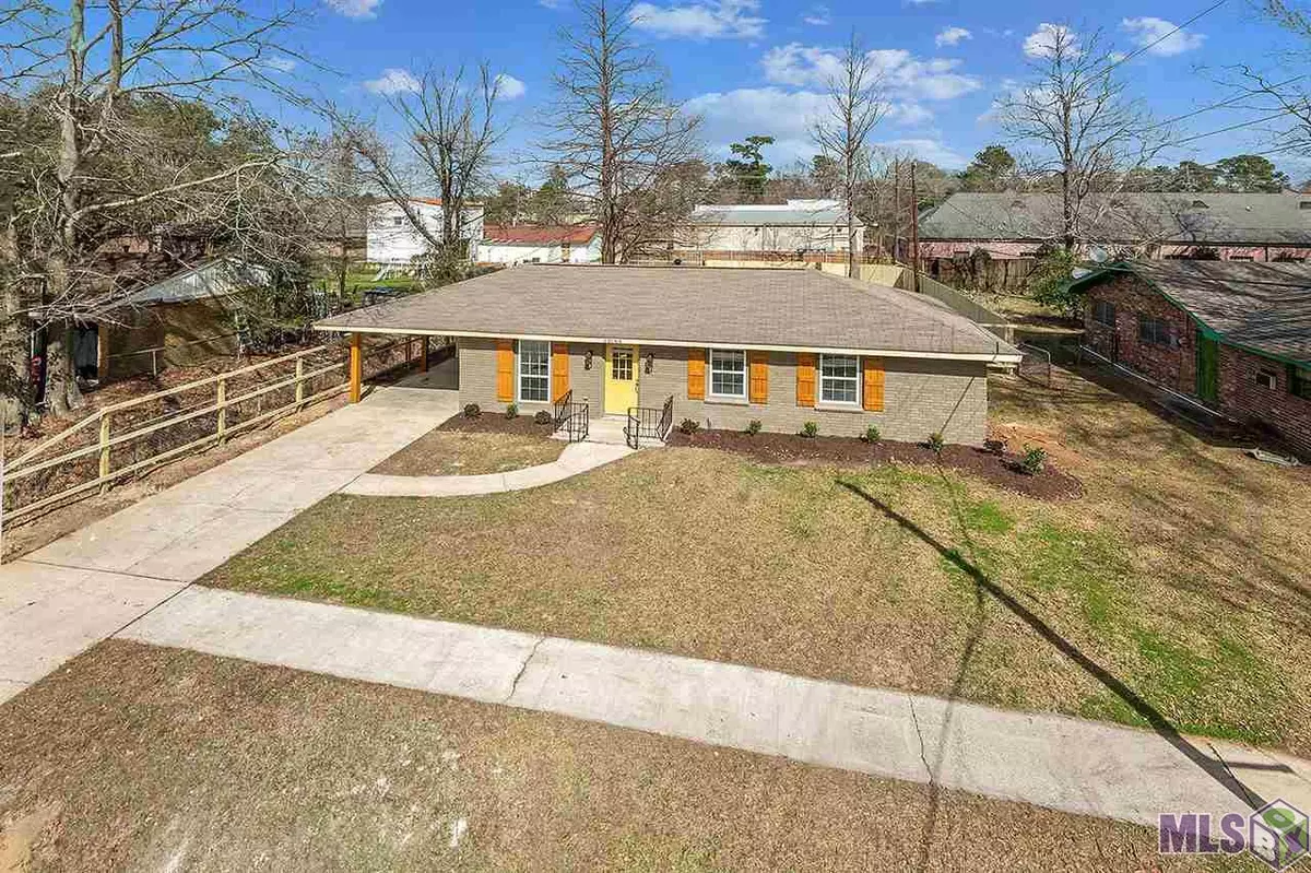 Baton Rouge, LA 70810,13155 HONEY DR