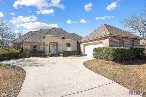 Prairieville, LA 70769,17417 HUMMING BIRD DR