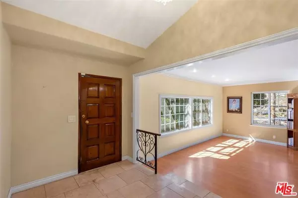 Woodland Hills, CA 91364,4808 Excelente Dr