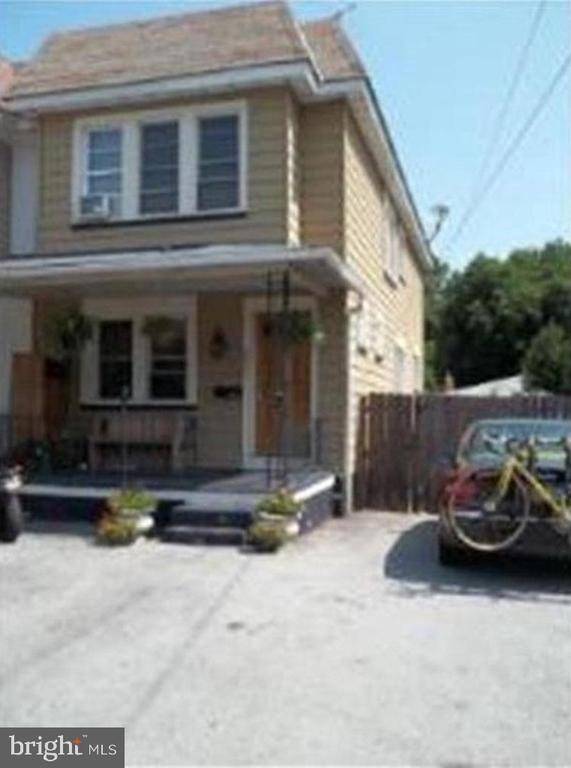 220-217 W JOHNSON HWY, Norristown, PA 19401