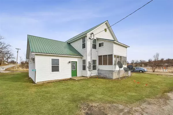 385 County Road A, Cambridge, WI 53523