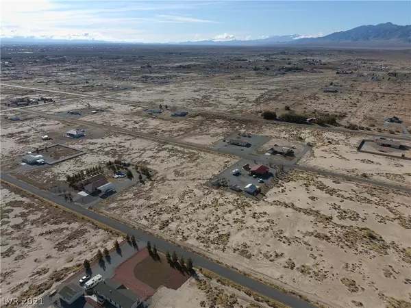 Pahrump, NV 89048,4761 Prospector Lane