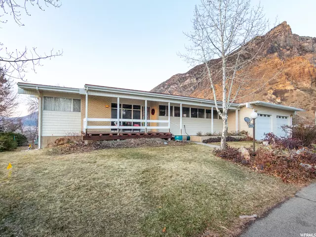 Provo, UT 84604,1345 OAKCREST LN