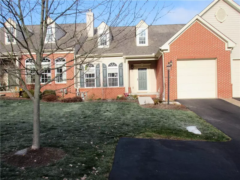 111 Southern Valley Ct, Mars, PA 16046