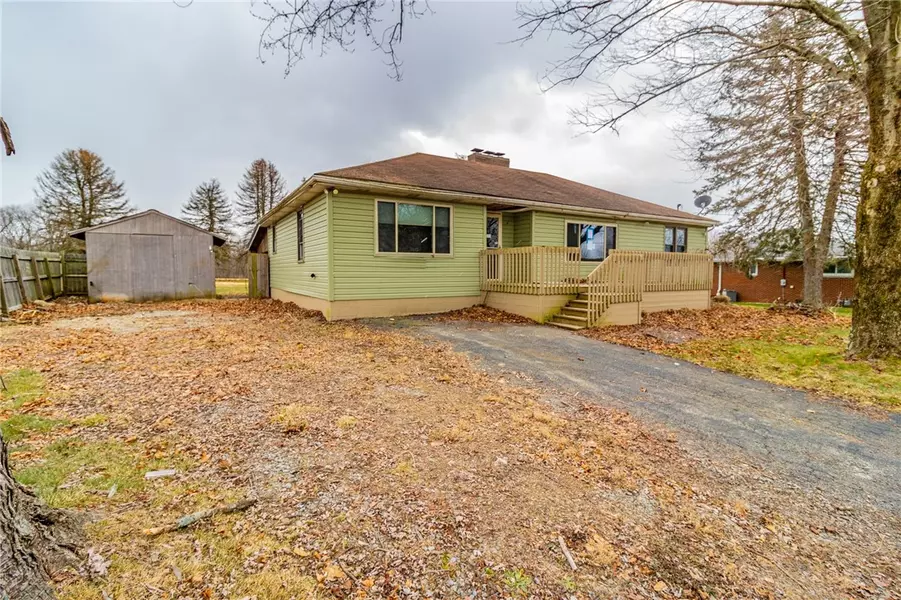 3332 Harvard St, Lower Burrell, PA 15068