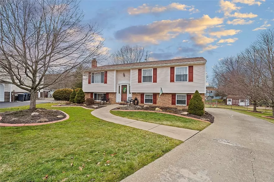 313 Meadow Dr, Cranberry Township, PA 16066