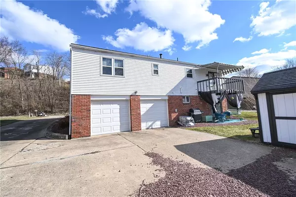 South Park, PA 15129,2892 Abbey Lane