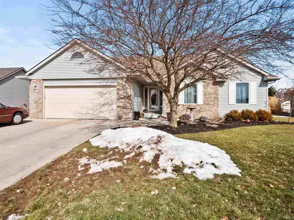 1214 Ashwood Drive, Auburn, IN 46706