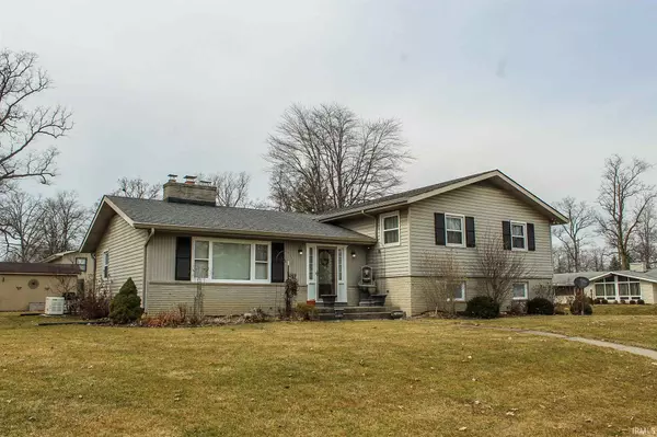 3719 Bramblecrest Drive, Fort Wayne, IN 46815-6469