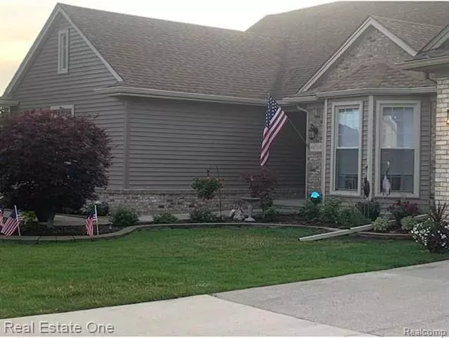 46588 PALOMINO CRT, Macomb, MI 48044