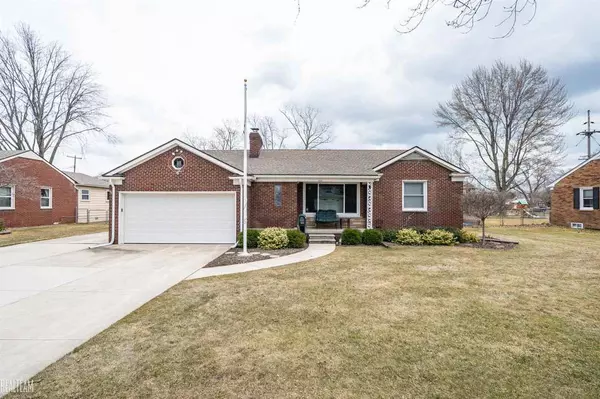 Saint Clair Shores, MI 48081,28232 Elmdale