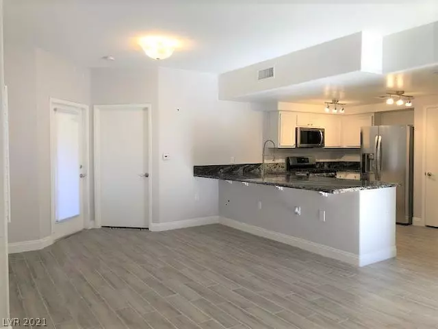 10245 Maryland Parkway #1196, Las Vegas, NV 89183